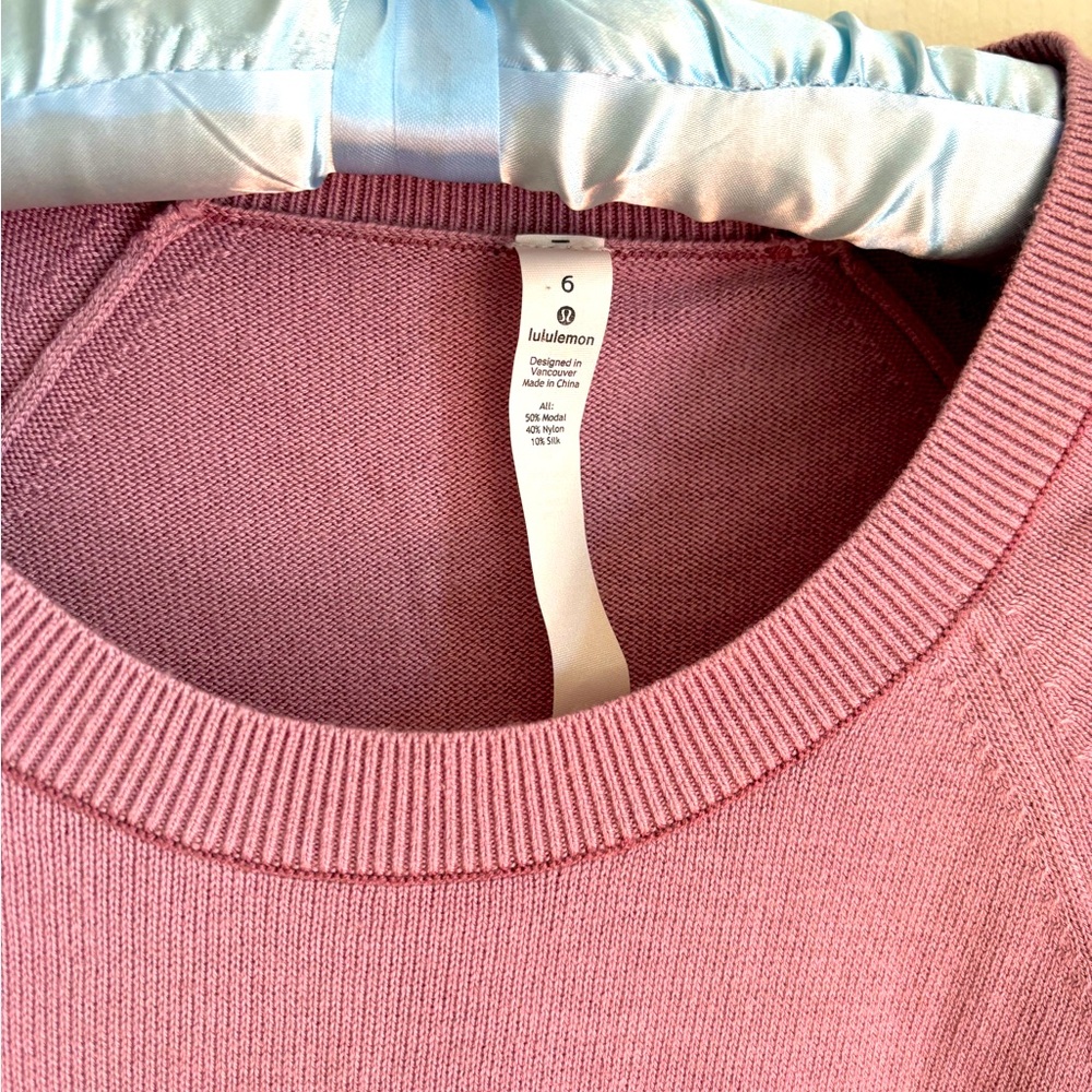 Lululemon sweater